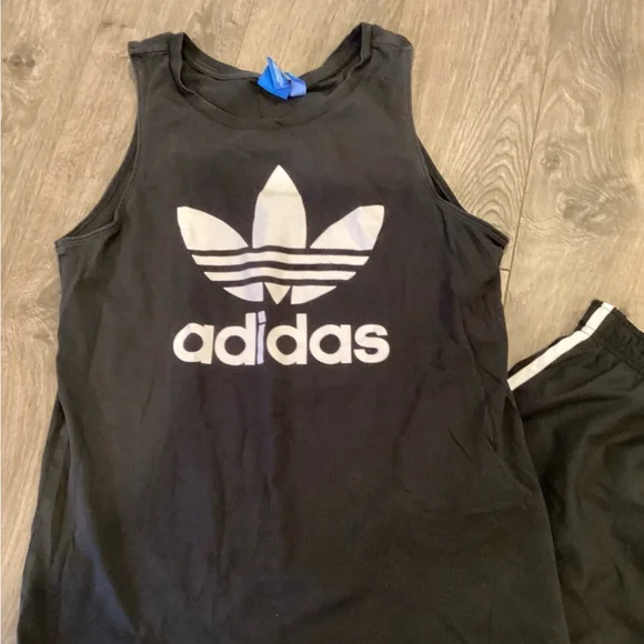 Host Pick ⭐️ Nike & Adidas Bundle of Three - Picture 2 of 9